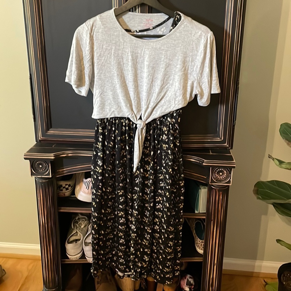 Everly Grey Maternity Dress